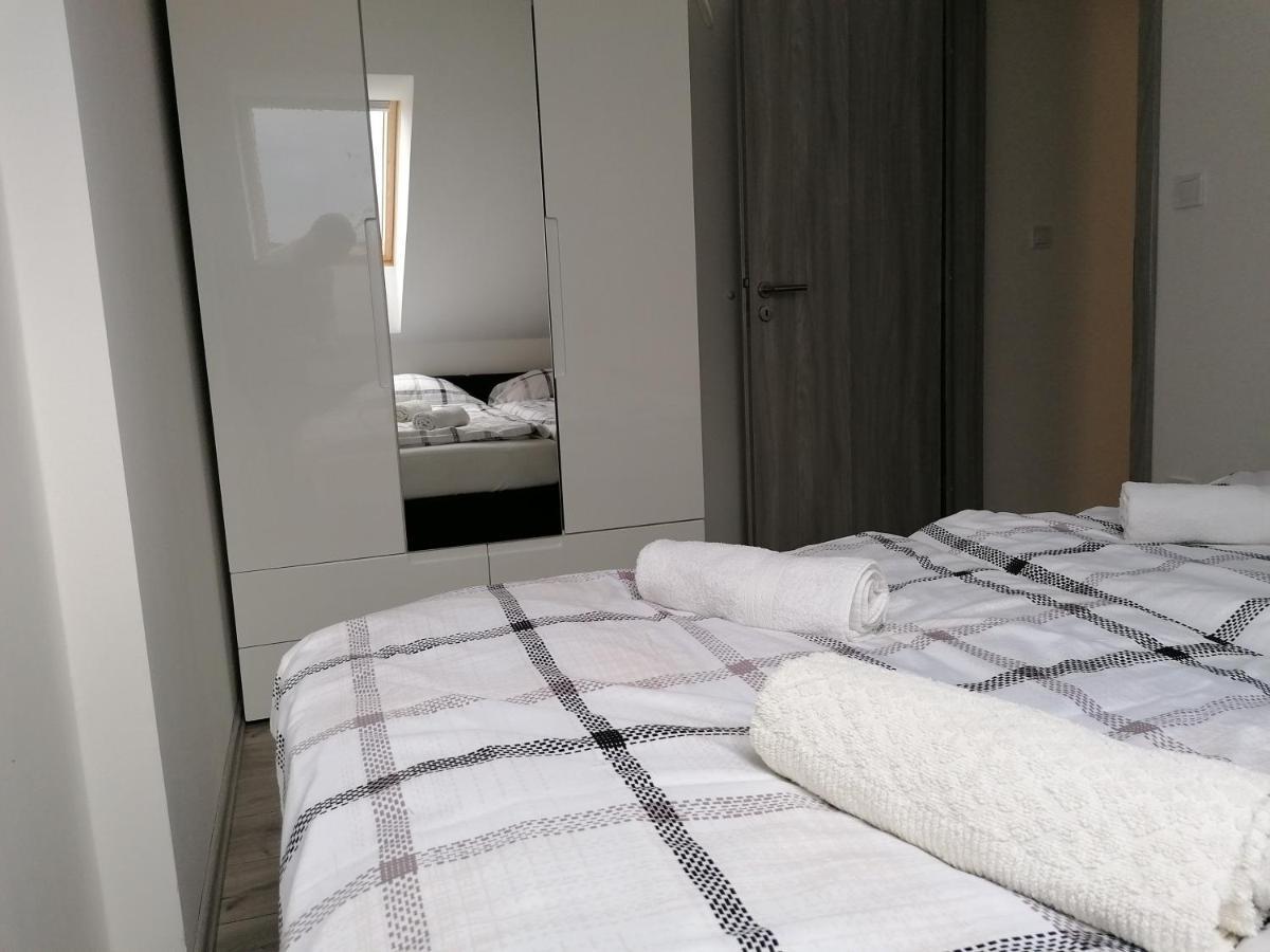Mohacs Apartman エクステリア 写真