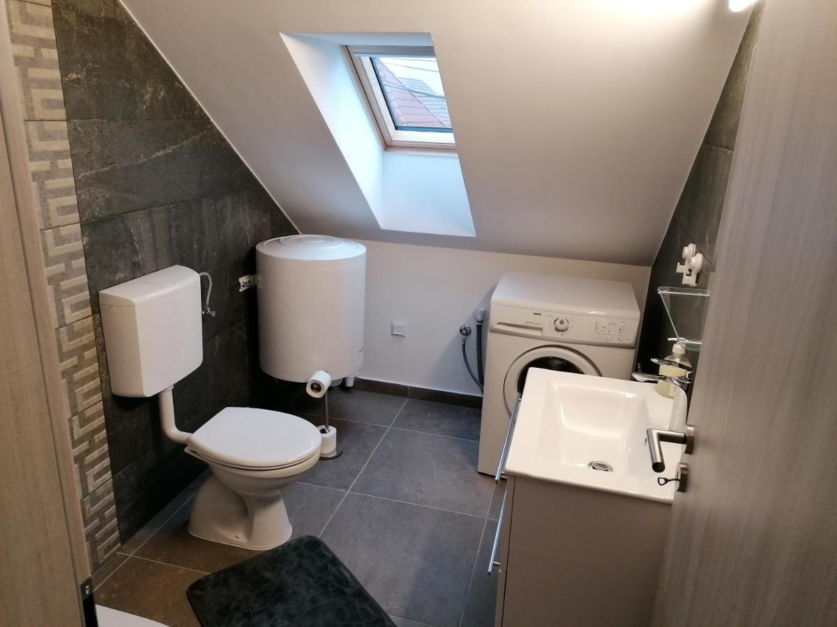 Mohacs Apartman エクステリア 写真